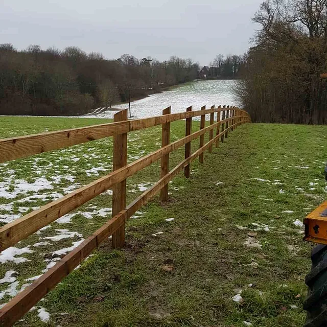 bespoke fencing