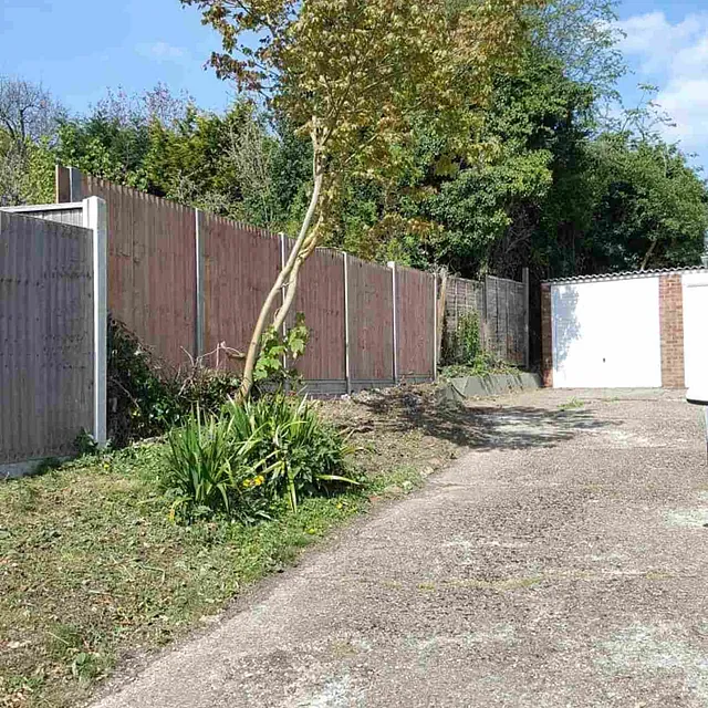 bespoke fencing