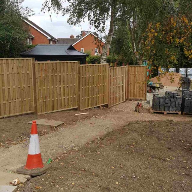 bespoke fencing