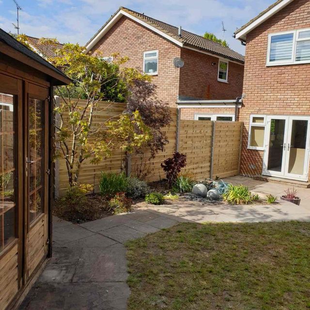 bespoke fencing