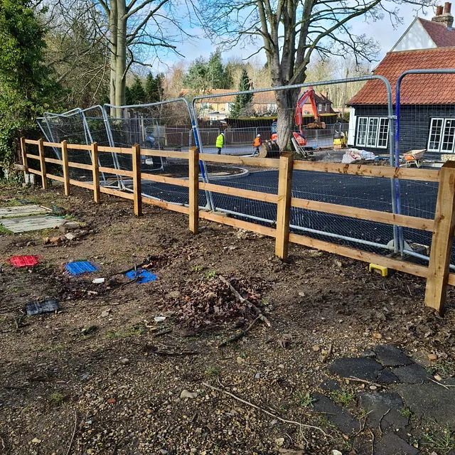 Post and rail fence 